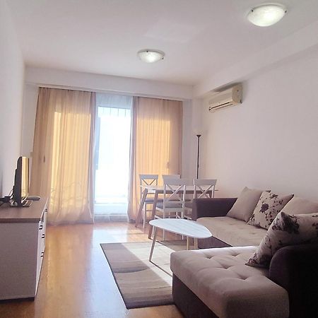 Apartments Svetlana Будва Екстер'єр фото
