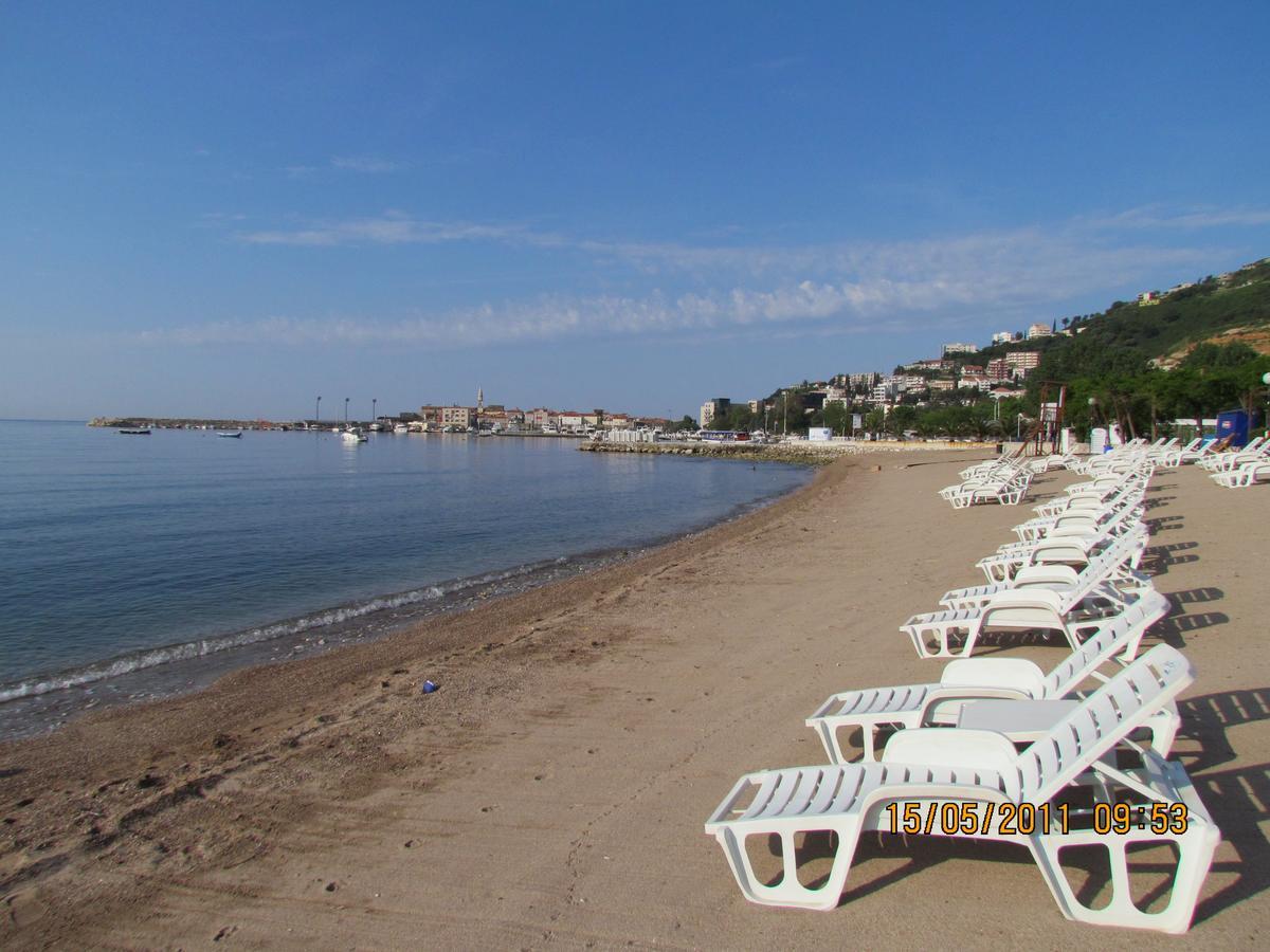 Apartments Svetlana Будва Екстер'єр фото